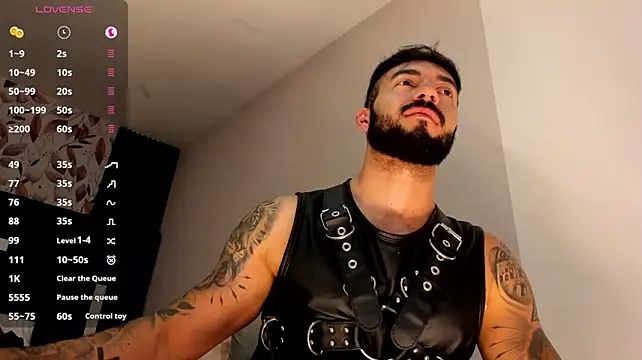 MarkWalker__'s Webcam Show