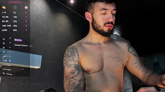Show modela MarkWalker__ na web-kameri