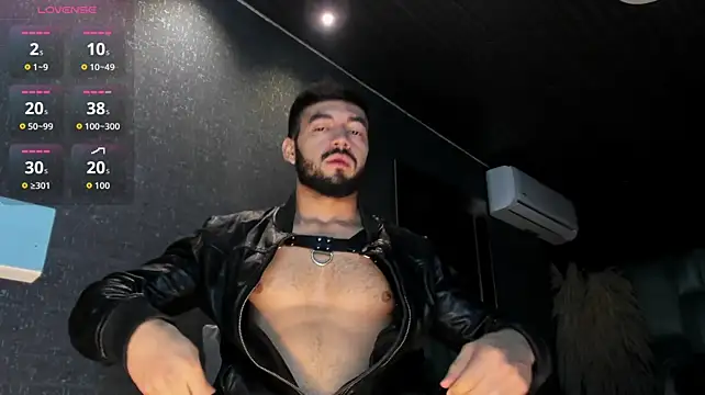 MarkWalker__'s Webcam Show