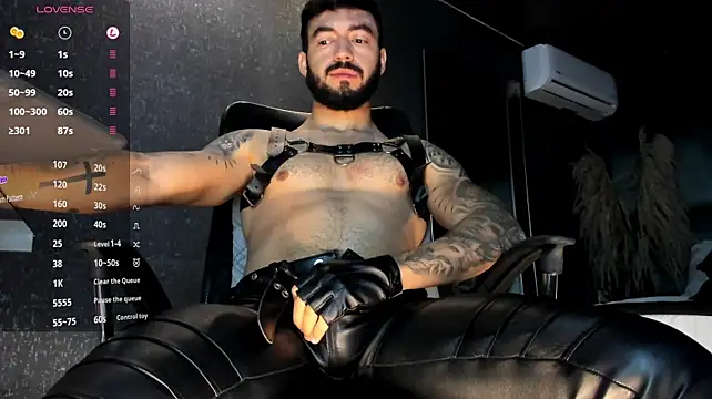 عرض كام MarkWalker__
