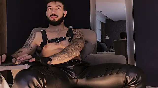 MarkWalker__'s Webcam Show