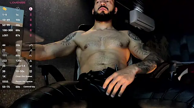 MarkWalker__'s Webcam Show