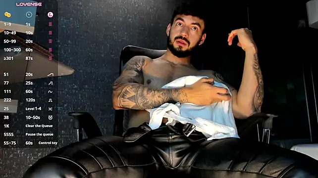 Pokazy przed kamerką – MarkWalker__