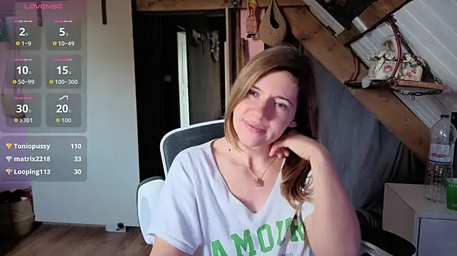 XXX chat uživo modela Lina_lou4