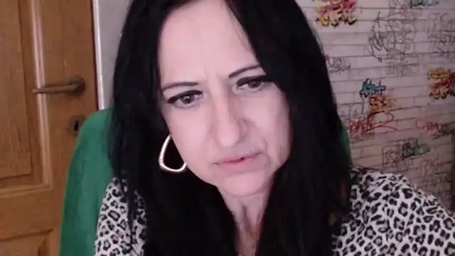 DebraMilfのウェブカメラショー
