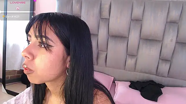 AyameFoxy Webcamshow