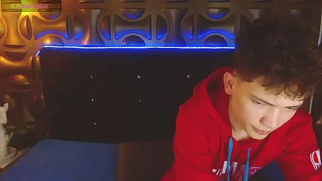 הופעת וובקאם של cruz_dante