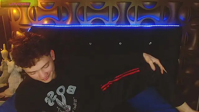 cruz_dante Pertunjukan Webcam