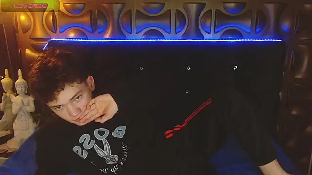 Pokazy przed kamerką – cruz_dante