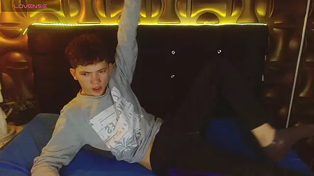 cruz_dante Show in webcam