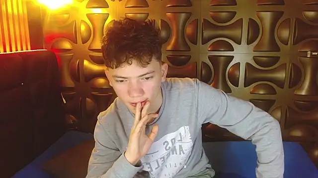 cruz_dante Pertunjukan Webcam