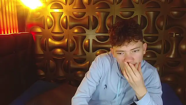 cruz_dante Adlı Modelin Web Kamerası Şovu
