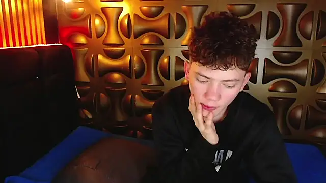cruz_dante's Webcam Show