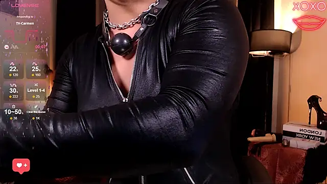 UrDream_GoddesXoXo Show in webcam