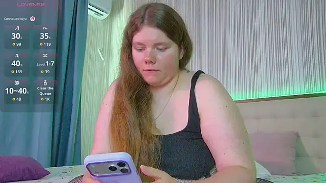 RubyValen live XXX chat