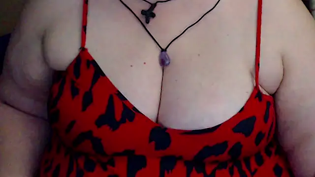 Chat +18 de mayasmith ao vivo