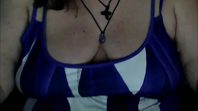 mayasmith's Live XXX Chat