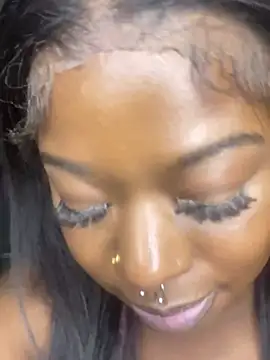 TinyBlazian901's Live XXX Chat