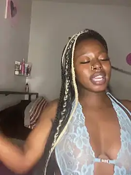 TinyBlazian901's Live XXX Chat