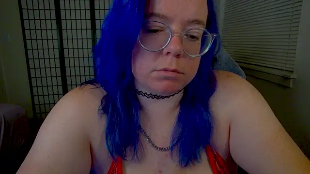 KiraSpitQueen লাইভ XXX চ্যাট