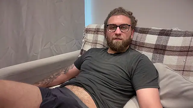Bear_bear_ webcam show