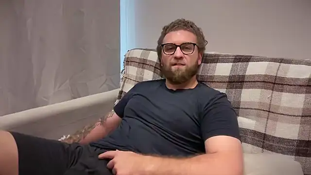 Bear_bear_ Webcam show