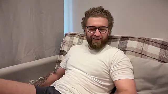 Bear_bear_'s Webcam Show
