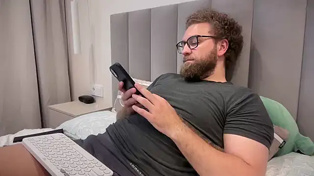 Bear_bear_ Webcam-Show