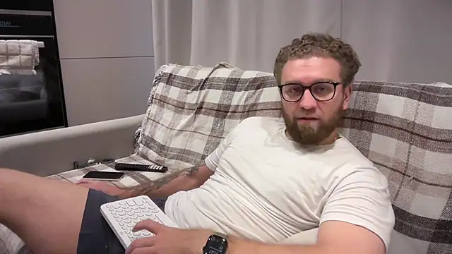 Bear_bear_ Webcam-Show