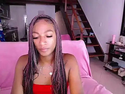 samy_doll: διαδικτυακό σόου στην κάμερα