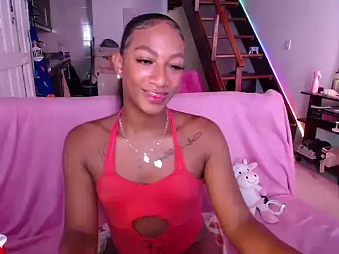 samy_doll Show in webcam