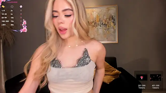 JuanitaClayn Live XXX chat