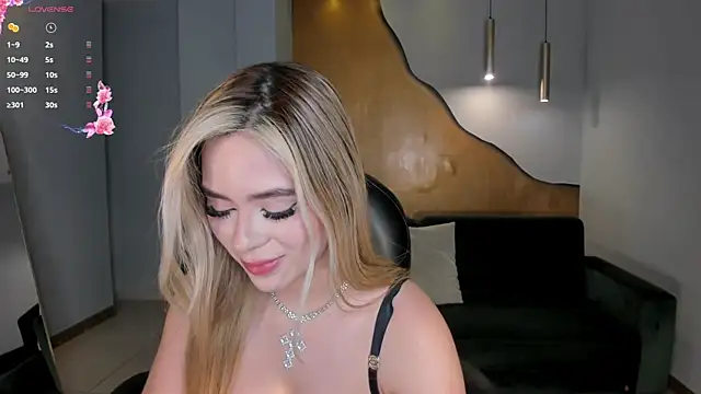 Czat XXX na żywo – JuanitaClay