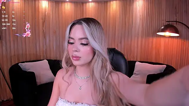 JuanitaClay 라이브 XXX 채팅