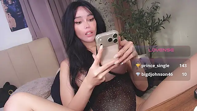 Hollywood_Girl 网络视讯表演
