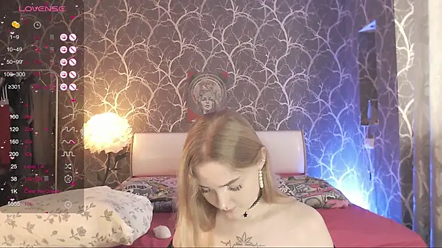 Živý XXX chat MiaMiaMeow