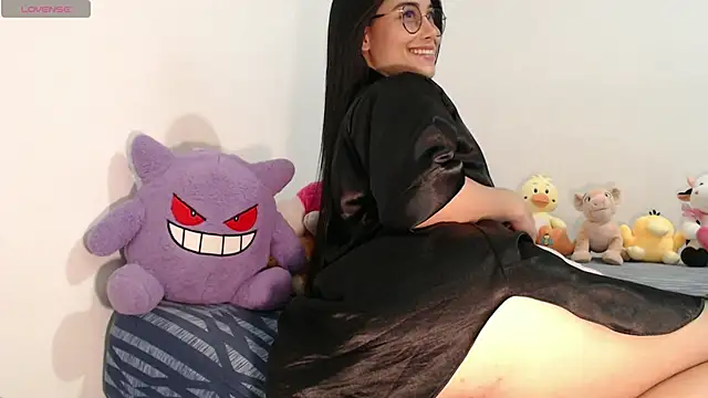 แชท XXX สดของ ivannaah_