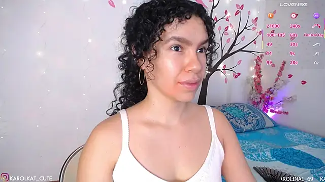 Chat +18 de Karolina_1 ao vivo