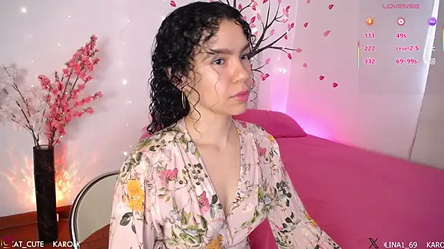 Karolina_1 XXX чат на живо