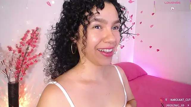 Karolina_1 XXX чат на живо