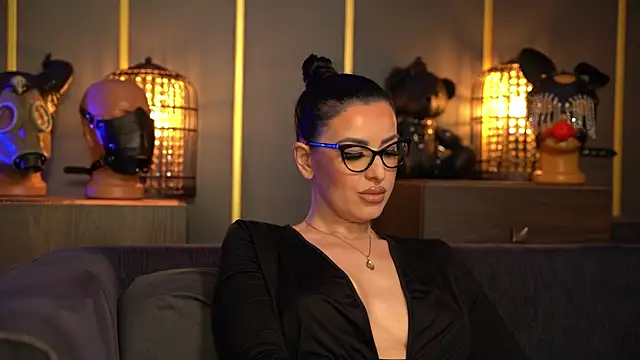 kelly_kent Adlı Modelin Canlı XXX Sohbeti