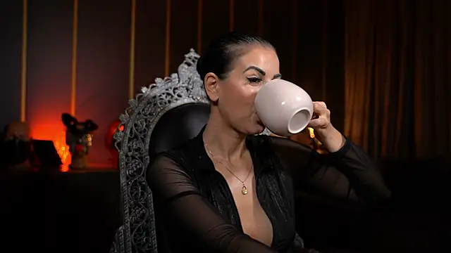kelly_kent Chat XXX in diretta
