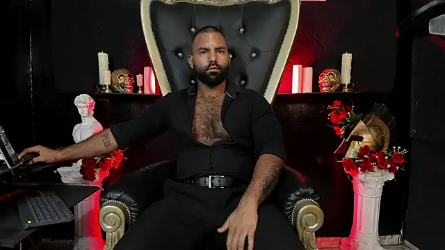 BeardAndrew Adlı Modelin Web Kamerası Şovu