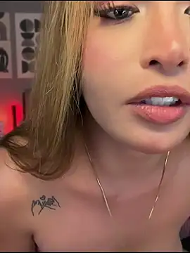 NastyH0tBABEx Webcam-Show