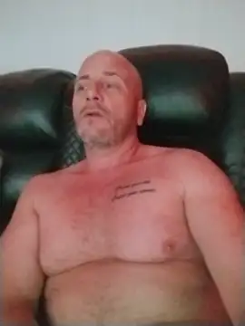 ShaneJames11 Show in webcam