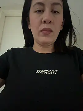 La_quecuu's Webcam Show