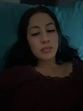 laqueq Show in webcam