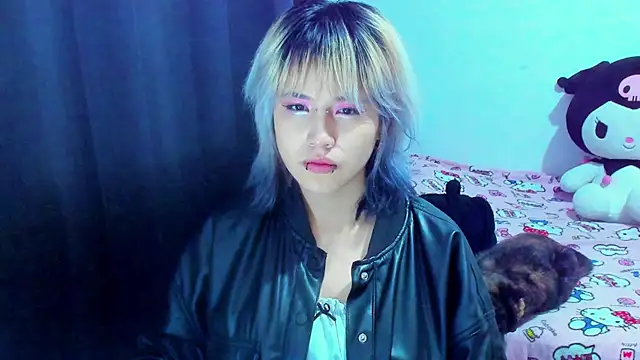 Chat XXX en directo de Akane-Mou