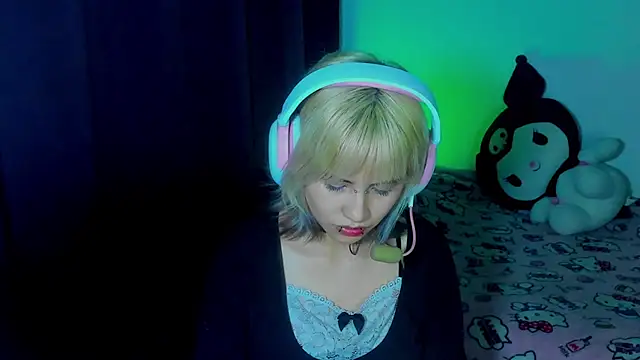 Akane-Mou's Webcam Show