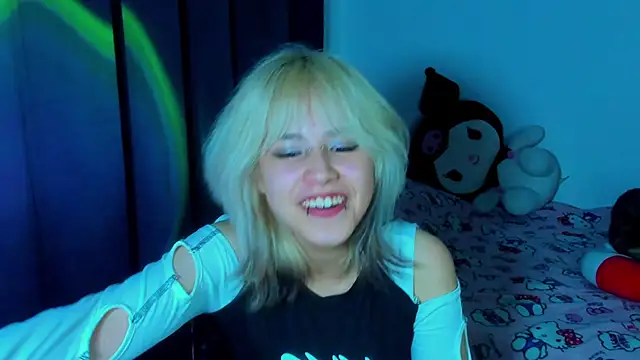 แชท XXX สดของ Akane-Mou